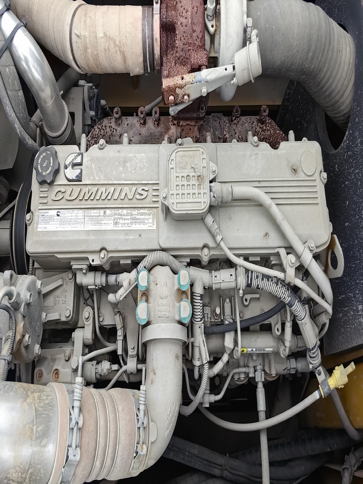 Urbšanas mašīna XCMG Offiical Used Rotary Drilling Rigs Drilling Machine XR220D Pile Drilling Rig For Sale: foto 9 Urbšanas mašīna XCMG Offiical Used Rotary Drilling Rigs Drilling Machine XR220D Pile Drilling Rig For Sale: foto 9