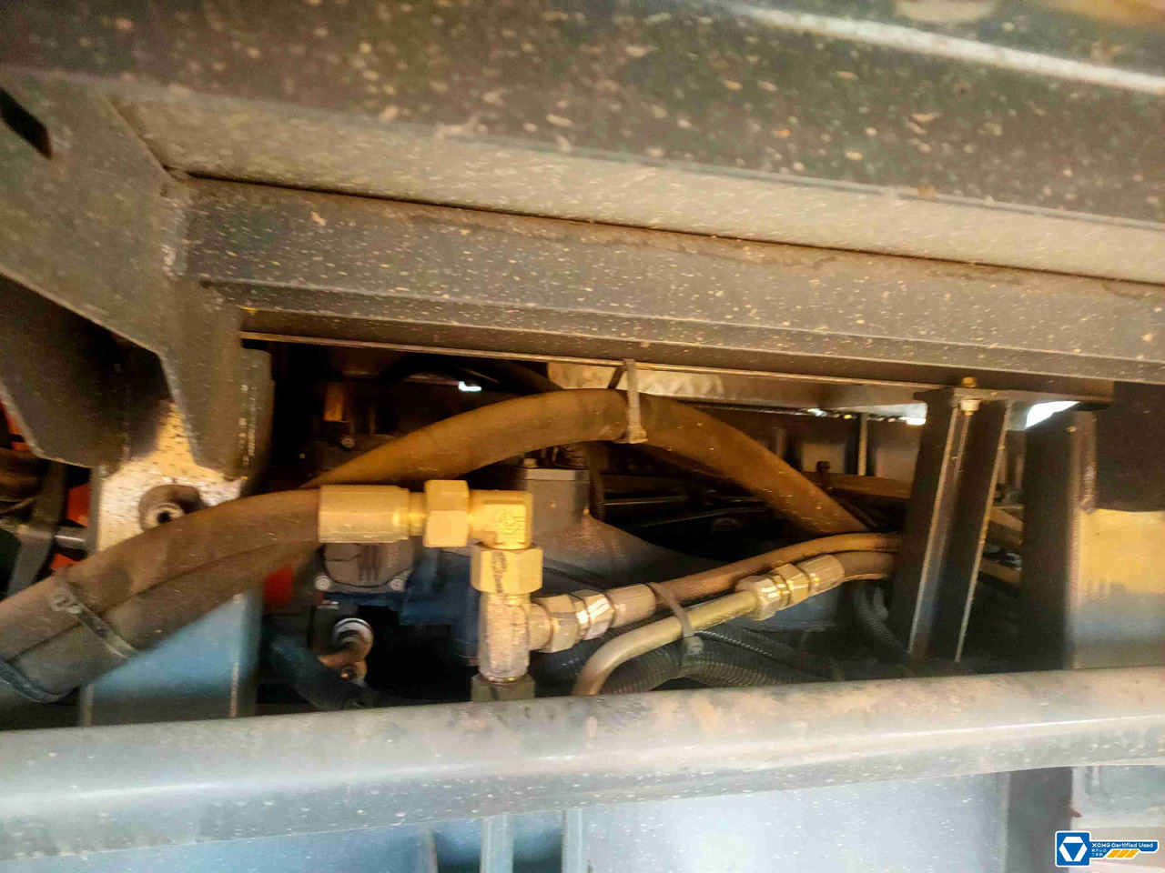 XCMG QY180K5C hydraulic telescopic boom diesel lift crane truck - Autoceltnis: foto 2 XCMG QY180K5C hydraulic telescopic boom diesel lift crane truck - Autoceltnis: foto 2