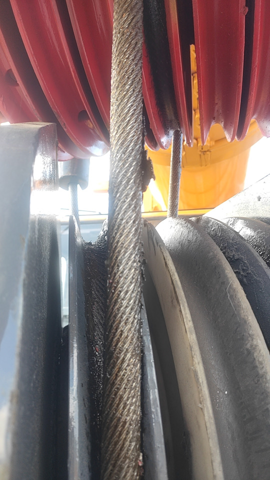 XCMG Truck crane Second Hand mobile hydraulic crane QAY160 Used - Autoceltnis: foto 5 XCMG Truck crane Second Hand mobile hydraulic crane QAY160 Used - Autoceltnis: foto 5