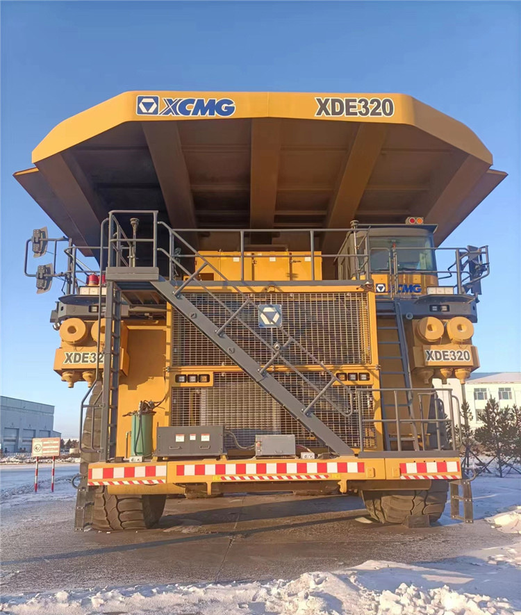 XCMG Used AC Drive Tipper Dump Truck Xde320 Used Rigid Dump Truck for Mining - Karjeru pašizgāzējs: foto 2 XCMG Used AC Drive Tipper Dump Truck Xde320 Used Rigid Dump Truck for Mining - Karjeru pašizgāzējs: foto 2