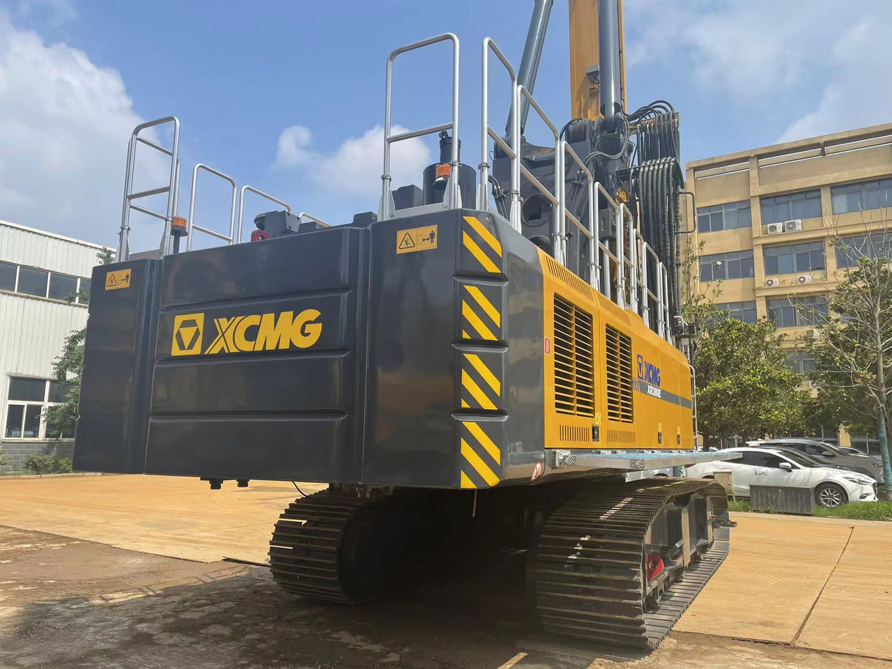 XCMG Used Drilling Rigs Rig Machine XR380E Pile Rig top supplier - Urbšanas mašīna: foto 3 XCMG Used Drilling Rigs Rig Machine XR380E Pile Rig top supplier - Urbšanas mašīna: foto 3