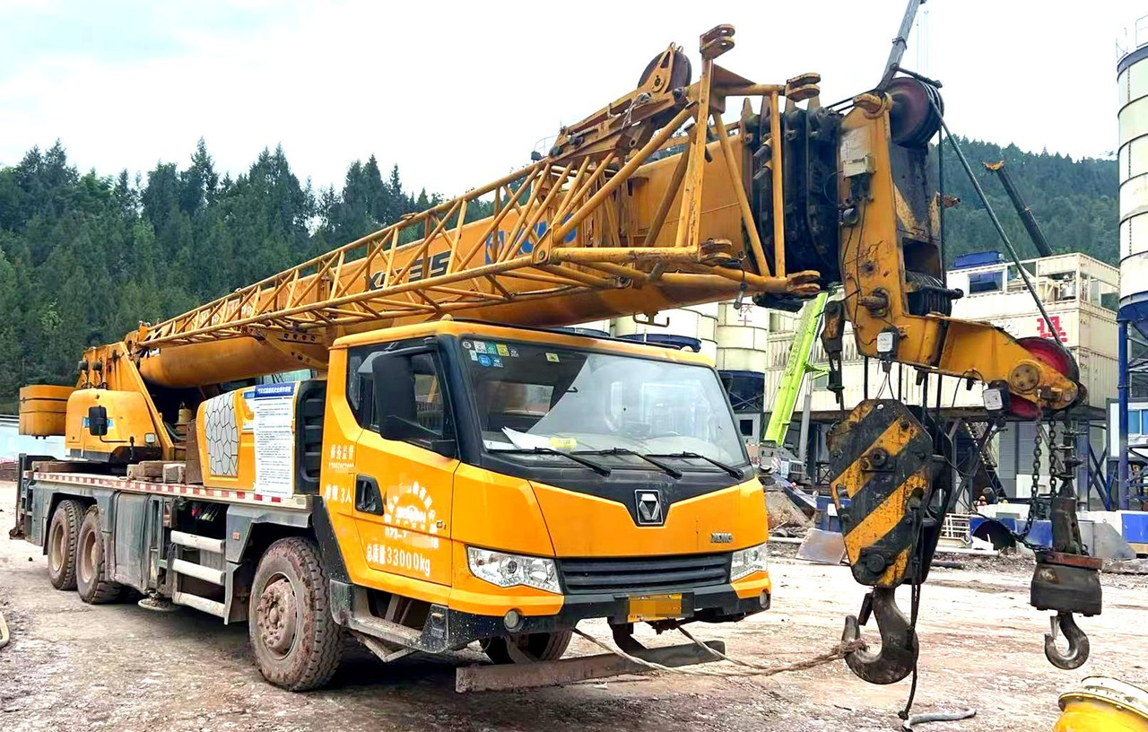 XCMG XCT20L5 20ton used telescopic arm hydraulic truck crane price - Autoceltnis: foto 4 XCMG XCT20L5 20ton used telescopic arm hydraulic truck crane price - Autoceltnis: foto 4
