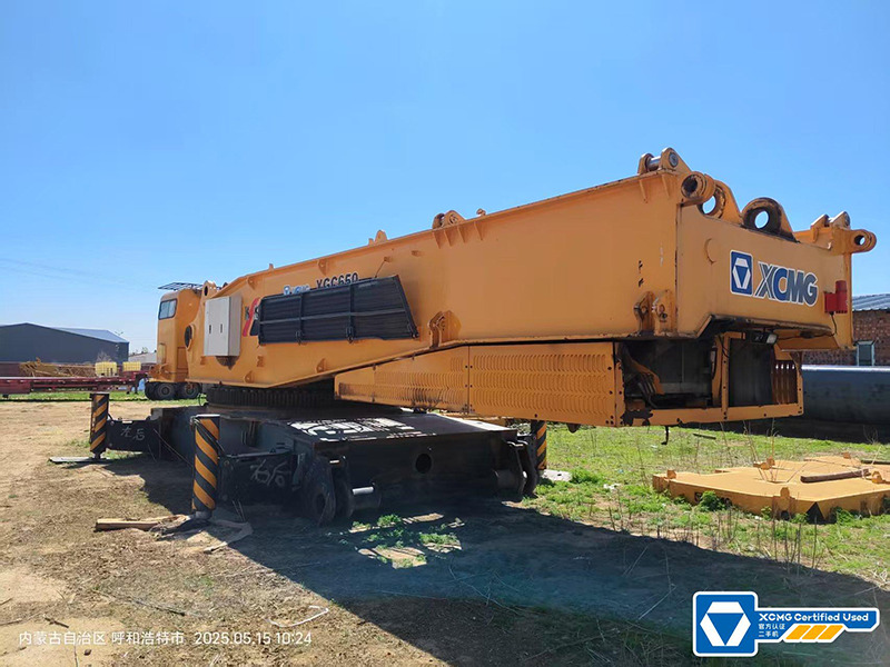 Kāpurķēžu celtnis XCMG XGC650 used mobile hydraulic hoist lift machine 650ton crawler crane: foto 6