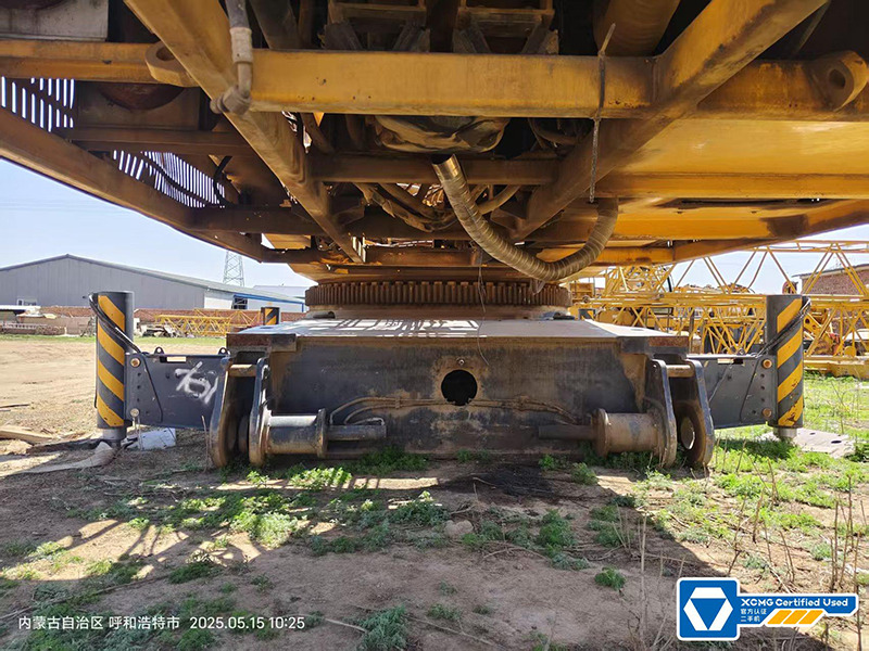 XCMG XGC650 used mobile hydraulic hoist lift machine 650ton crawler crane - Kāpurķēžu celtnis: foto 4 XCMG XGC650 used mobile hydraulic hoist lift machine 650ton crawler crane - Kāpurķēžu celtnis: foto 4