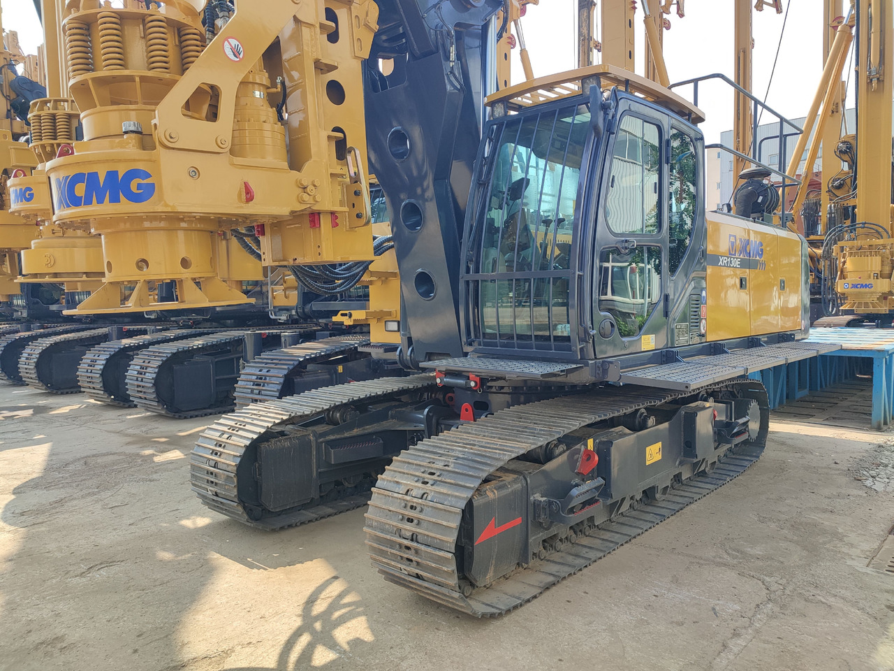 XCMG XR130E 50m Used Mini Rotary Drill Rig Piling Drilling Machine - Urbšanas mašīna: foto 2 XCMG XR130E 50m Used Mini Rotary Drill Rig Piling Drilling Machine - Urbšanas mašīna: foto 2