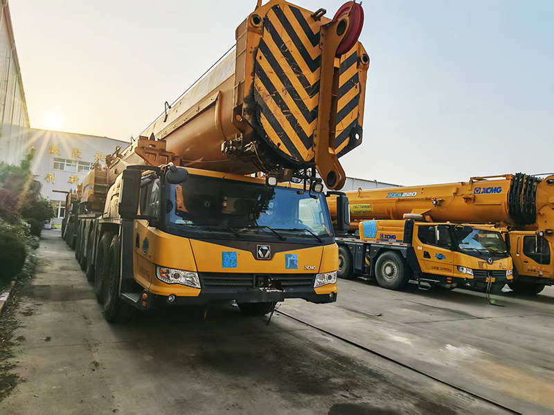 XCMG used XCA460 460ton mobile hydraulic all terrain crane price - Visurgājējs celtnis: foto 4 XCMG used XCA460 460ton mobile hydraulic all terrain crane price - Visurgājējs celtnis: foto 4