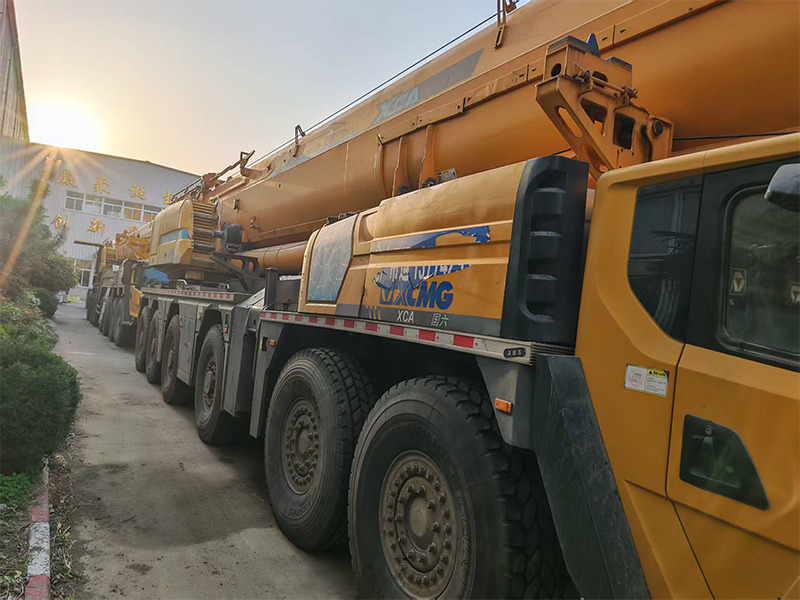 XCMG used XCA460 460ton mobile hydraulic all terrain crane price - Visurgājējs celtnis: foto 2 XCMG used XCA460 460ton mobile hydraulic all terrain crane price - Visurgājējs celtnis: foto 2