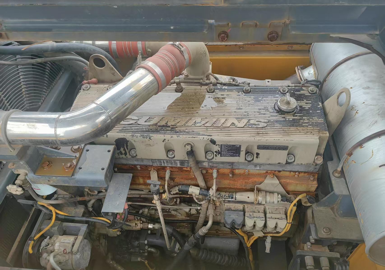 XCMG used hydraulic excavator XE490DK 49ton for sale - Kāpurķēžu ekskavators: foto 4 XCMG used hydraulic excavator XE490DK 49ton for sale - Kāpurķēžu ekskavators: foto 4