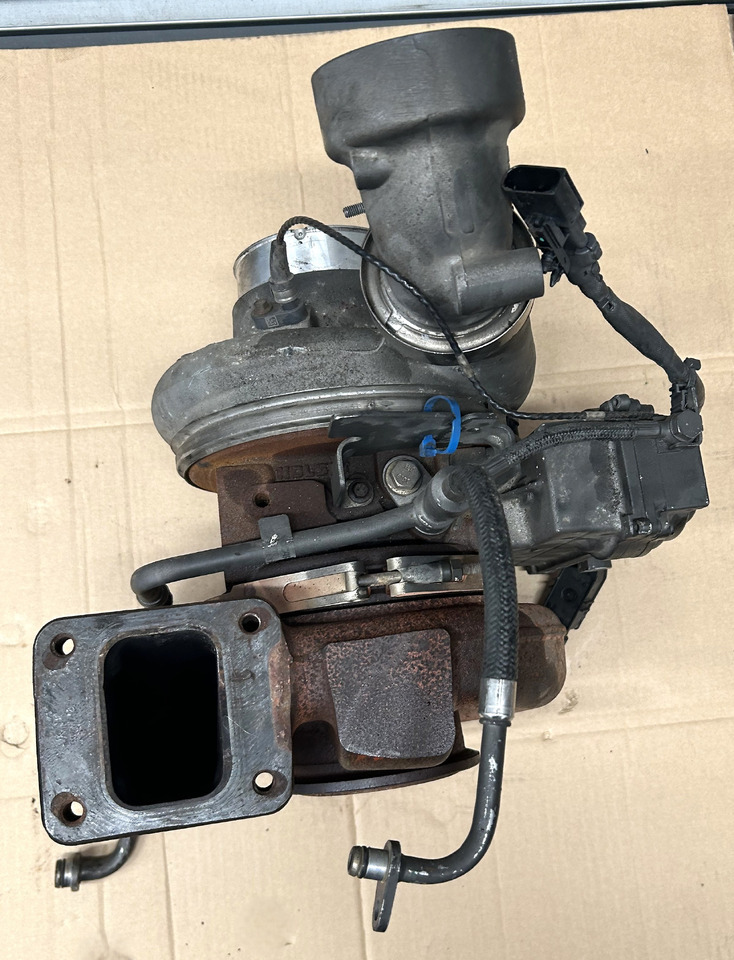 DAF TURBOCHARGER WITH VTG DAF XF 106 480 - Turbīna: foto 2 DAF TURBOCHARGER WITH VTG DAF XF 106 480 - Turbīna: foto 2