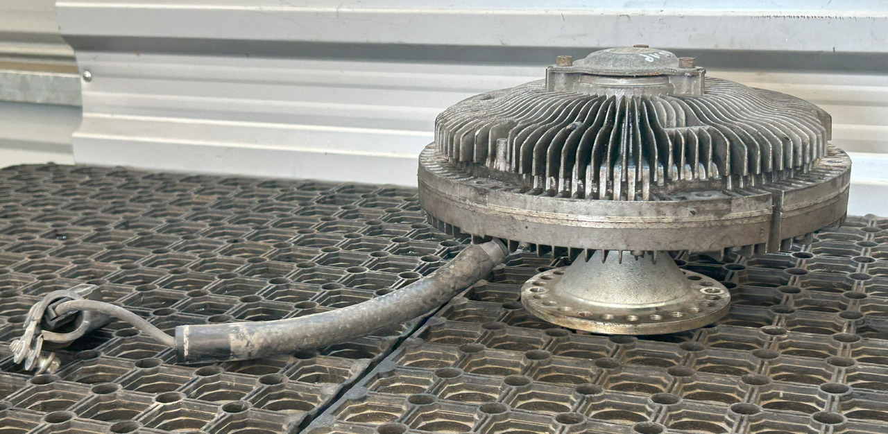 DAF VISCOTIC CLUTCH VISCO DAF XF 106 460 - Ventilators: foto 4 DAF VISCOTIC CLUTCH VISCO DAF XF 106 460 - Ventilators: foto 4