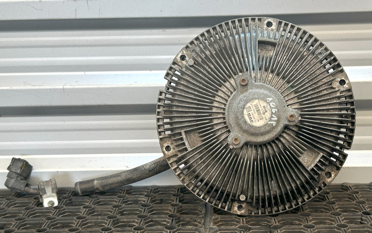 DAF VISCOTIC CLUTCH VISCO DAF XF 106 460 - Ventilators: foto 1 DAF VISCOTIC CLUTCH VISCO DAF XF 106 460 - Ventilators: foto 1