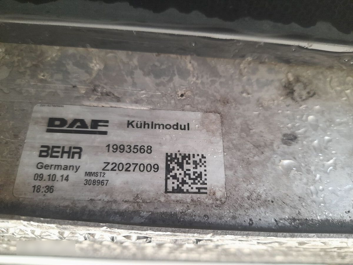 DAF XF 106 1909450 / 1993568 DAF truck - Radiators - Kravas automašīna: foto 3 DAF XF 106 1909450 / 1993568 DAF truck - Radiators - Kravas automašīna: foto 3
