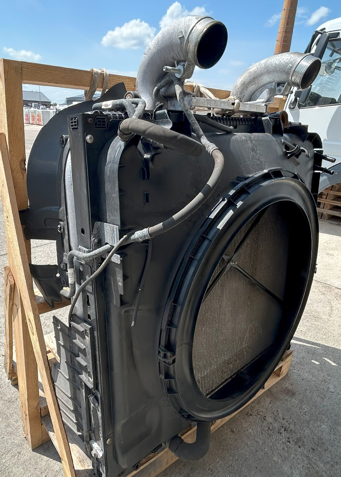 DAF XF 106 480 COOLER SET - Radiators - Kravas automašīna: foto 3 DAF XF 106 480 COOLER SET - Radiators - Kravas automašīna: foto 3