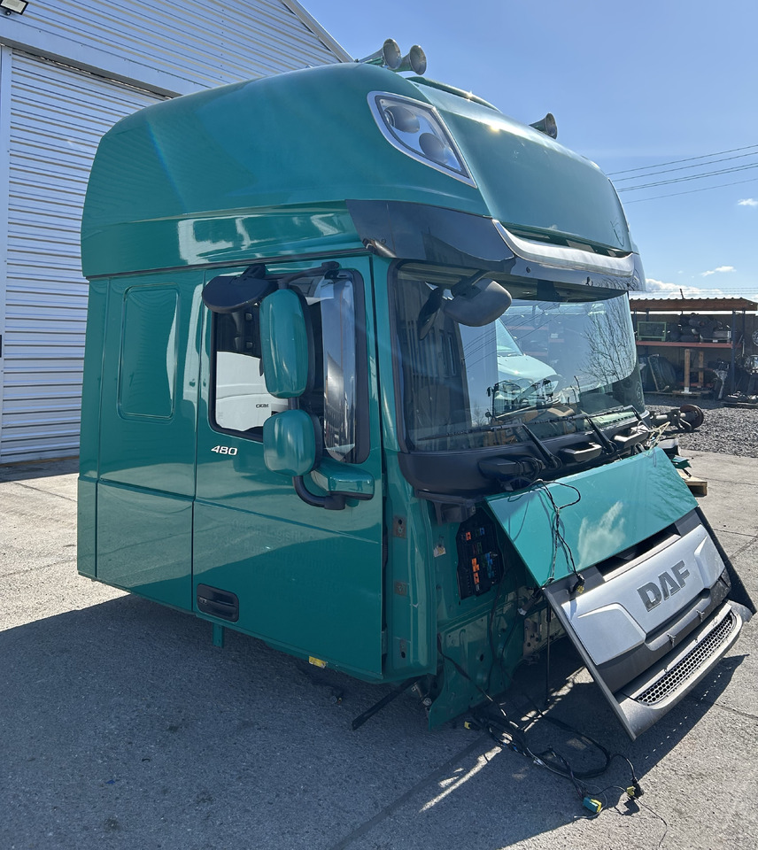 DAF XF 106 SUPER SPACE CAB LIFT truck - Kabīne - Kravas automašīna: foto 3 DAF XF 106 SUPER SPACE CAB LIFT truck - Kabīne - Kravas automašīna: foto 3