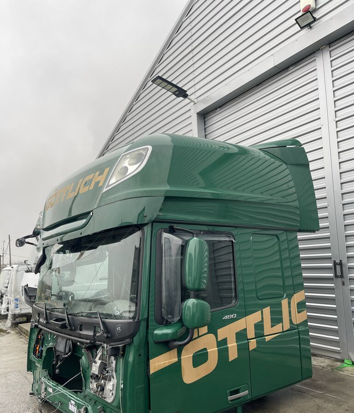 DAF XF 106 SUPER SPACE CAB - Kabīne - Kravas automašīna: foto 4 DAF XF 106 SUPER SPACE CAB - Kabīne - Kravas automašīna: foto 4