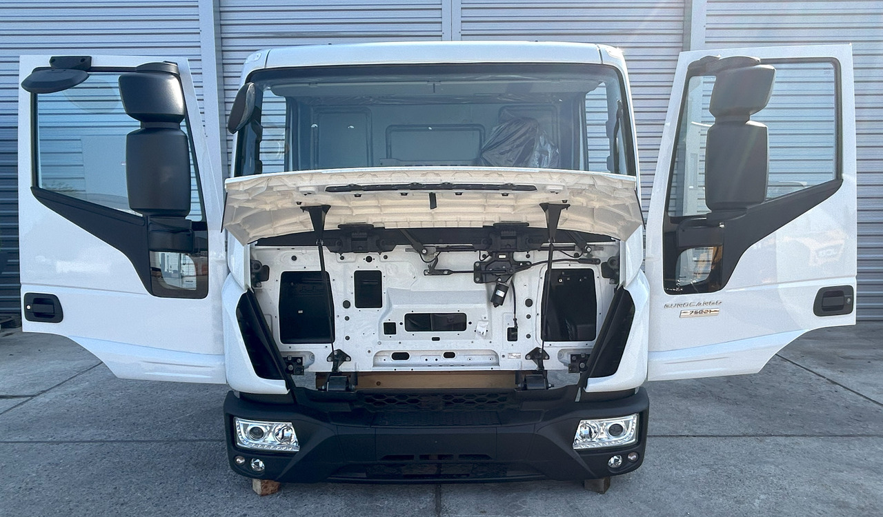 Jaunā Kabīne - Vieglā automašīna IVECO Eurocargo 75 DAY cabine Fahrerhaus Cab 2025: foto 16