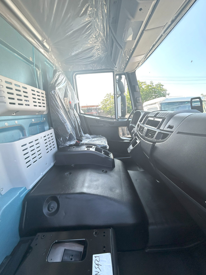 Jaunā Kabīne - Vieglā automašīna IVECO Eurocargo 75 DAY cabine Fahrerhaus Cab 2025: foto 27