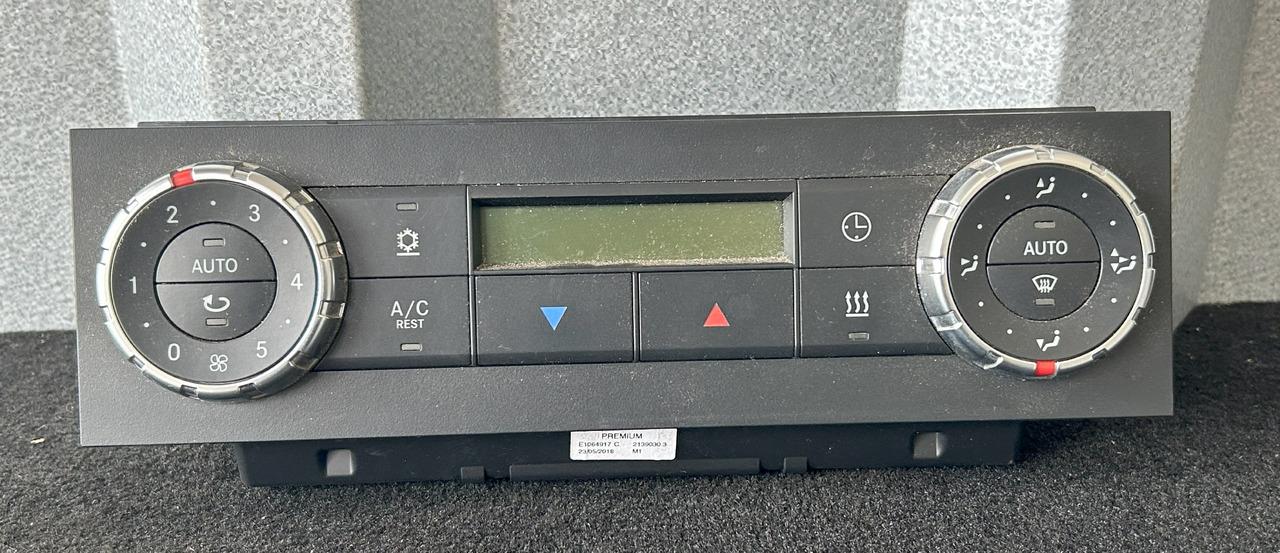 MERCEDES AIR CONDITIONING CONTROL PANEL AROCS MP4 - Gaisa kondicionēšanas daļa: foto 1 MERCEDES AIR CONDITIONING CONTROL PANEL AROCS MP4 - Gaisa kondicionēšanas daļa: foto 1
