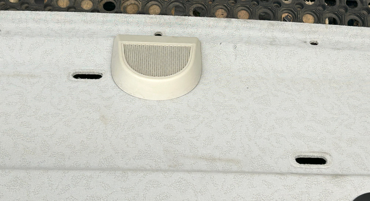 MERCEDES-BENZ UPPER COCKPIT STORAGE COMPARTMENTS SHELVES SHELF STORAGE COMPARTMENT L StreamSpace, 2.30 m - Kabīne un interjers: foto 4 MERCEDES-BENZ UPPER COCKPIT STORAGE COMPARTMENTS SHELVES SHELF STORAGE COMPARTMENT L StreamSpace, 2.30 m - Kabīne un interjers: foto 4