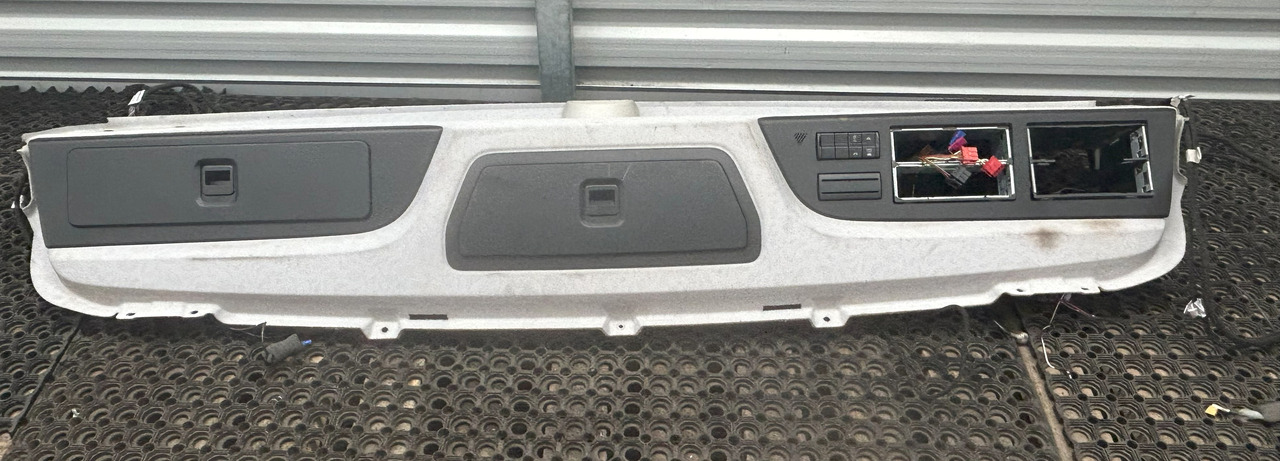 MERCEDES-BENZ UPPER COCKPIT STORAGE COMPARTMENTS SHELVES SHELF STORAGE COMPARTMENT L StreamSpace, 2.30 m - Kabīne un interjers: foto 1 MERCEDES-BENZ UPPER COCKPIT STORAGE COMPARTMENTS SHELVES SHELF STORAGE COMPARTMENT L StreamSpace, 2.30 m - Kabīne un interjers: foto 1