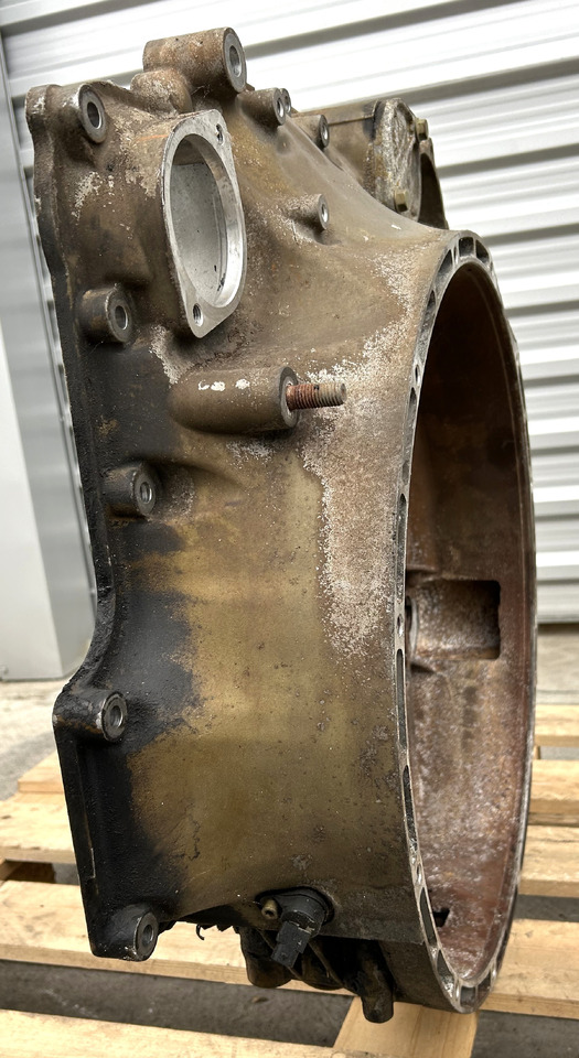 MERCEDES CLUTCH TIMING HOUSING ACTROS MP4 - Sadales vārpsta: foto 3 MERCEDES CLUTCH TIMING HOUSING ACTROS MP4 - Sadales vārpsta: foto 3