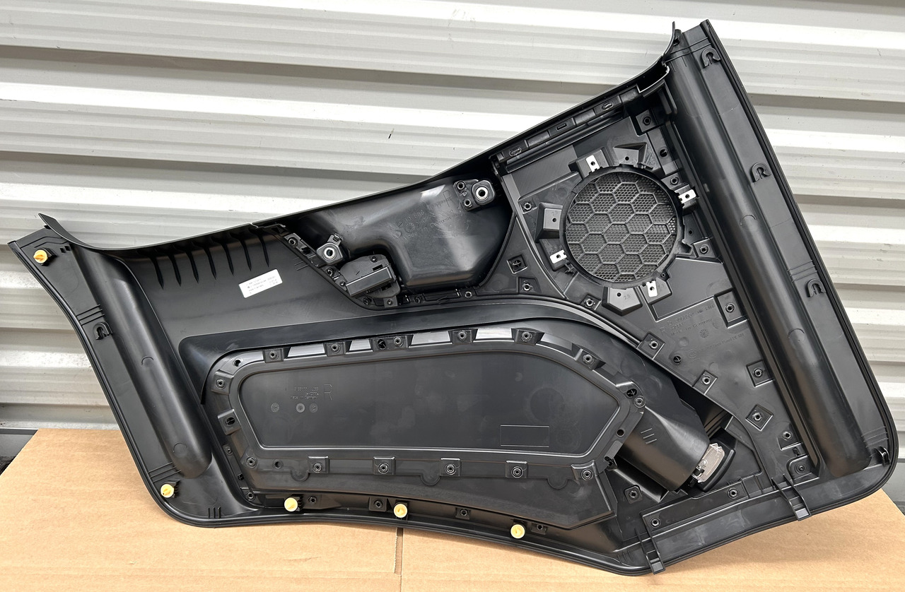 MERCEDES DOOR UPHOLSTERY SIDE RIGHT AROCS ACTROS MP4 MP5 - Durvis un rezerves daļas: foto 4 MERCEDES DOOR UPHOLSTERY SIDE RIGHT AROCS ACTROS MP4 MP5 - Durvis un rezerves daļas: foto 4