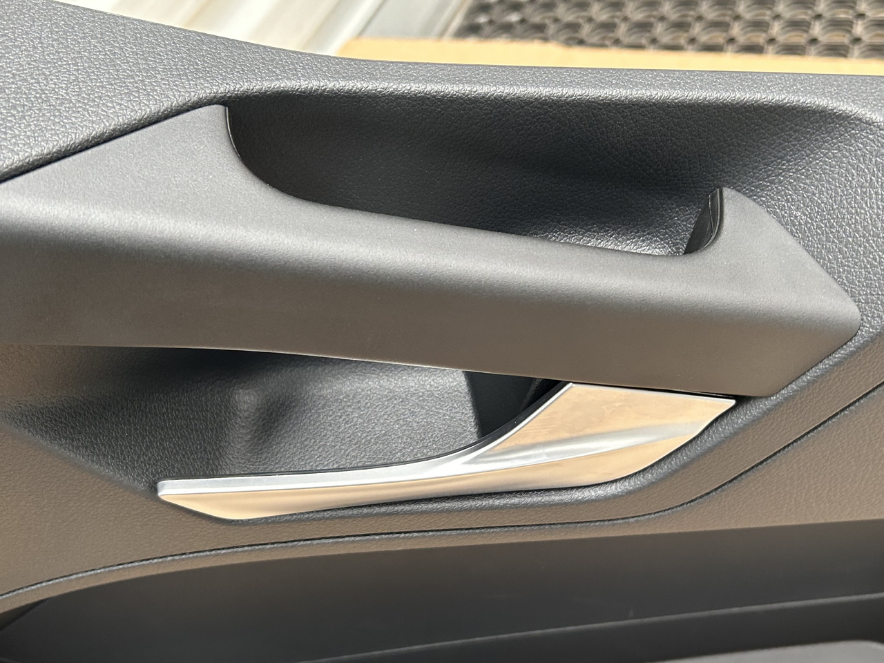 MERCEDES DOOR UPHOLSTERY SIDE RIGHT AROCS ACTROS MP4 MP5 - Durvis un rezerves daļas: foto 3 MERCEDES DOOR UPHOLSTERY SIDE RIGHT AROCS ACTROS MP4 MP5 - Durvis un rezerves daļas: foto 3