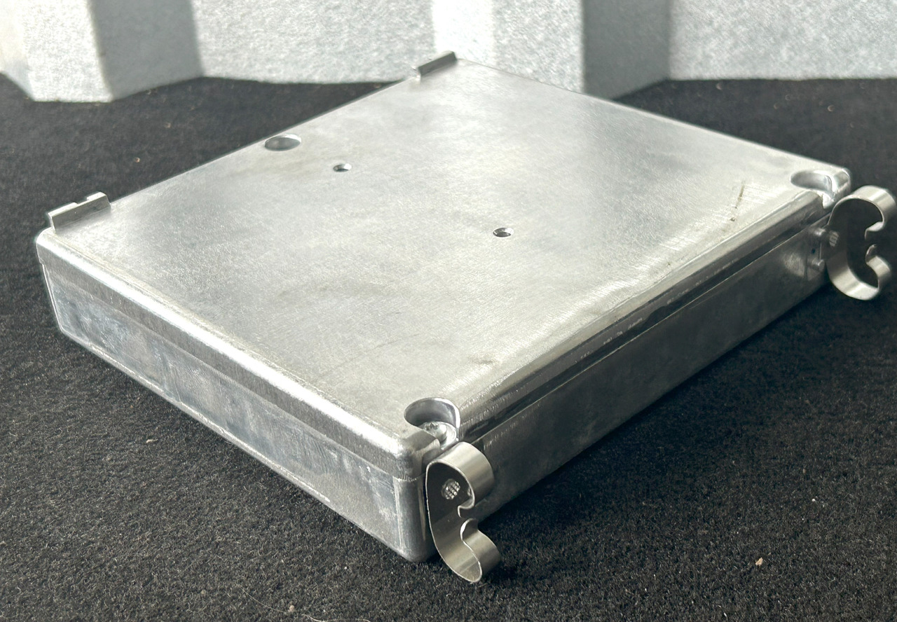 MERCEDES IPPC ECU A0004460575 ACTROS MP4 - Elektroniskais vadības bloks (ECU) - Kravas automašīna: foto 4 MERCEDES IPPC ECU A0004460575 ACTROS MP4 - Elektroniskais vadības bloks (ECU) - Kravas automašīna: foto 4