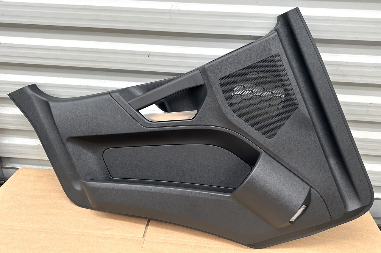 MERCEDES UPHOLSTERY DOOR LEFT SIDE AROCS ACTROS MP4 MP5 - Durvis un rezerves daļas: foto 1 MERCEDES UPHOLSTERY DOOR LEFT SIDE AROCS ACTROS MP4 MP5 - Durvis un rezerves daļas: foto 1