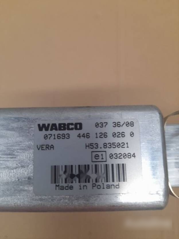 Mercedes-Benz ACTROS MP3 WABCO 4461230260 truck - Elektroniskais vadības bloks (ECU) - Kravas automašīna: foto 1 Mercedes-Benz ACTROS MP3 WABCO 4461230260 truck - Elektroniskais vadības bloks (ECU) - Kravas automašīna: foto 1