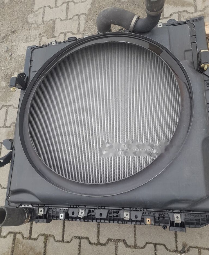 Mercedes-Benz ACTROS MP4 A9605000801 Mercedes-Benz truck - Radiators - Kravas automašīna: foto 3 Mercedes-Benz ACTROS MP4 A9605000801 Mercedes-Benz truck - Radiators - Kravas automašīna: foto 3