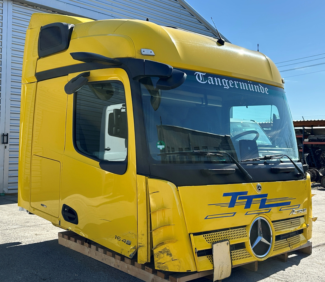 Mercedes-Benz ACTROS MP5 STREAM SPACE - Kabīne - Kravas automašīna: foto 3 Mercedes-Benz ACTROS MP5 STREAM SPACE - Kabīne - Kravas automašīna: foto 3