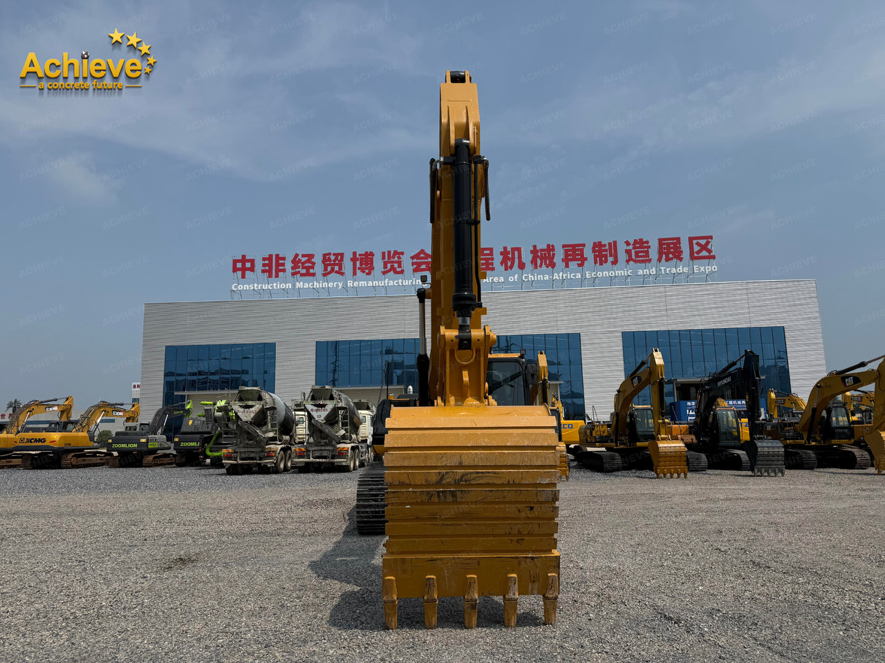 CATERPILLAR 336D2L 2.41 m³ 208 kw/rpm 620 L Cat® C9 7590 mm Remanufactured【ACHIEVE】 TOP CONDITION!!! - Kāpurķēžu ekskavators: foto 4 CATERPILLAR 336D2L 2.41 m³ 208 kw/rpm 620 L Cat® C9 7590 mm Remanufactured【ACHIEVE】 TOP CONDITION!!! - Kāpurķēžu ekskavators: foto 4