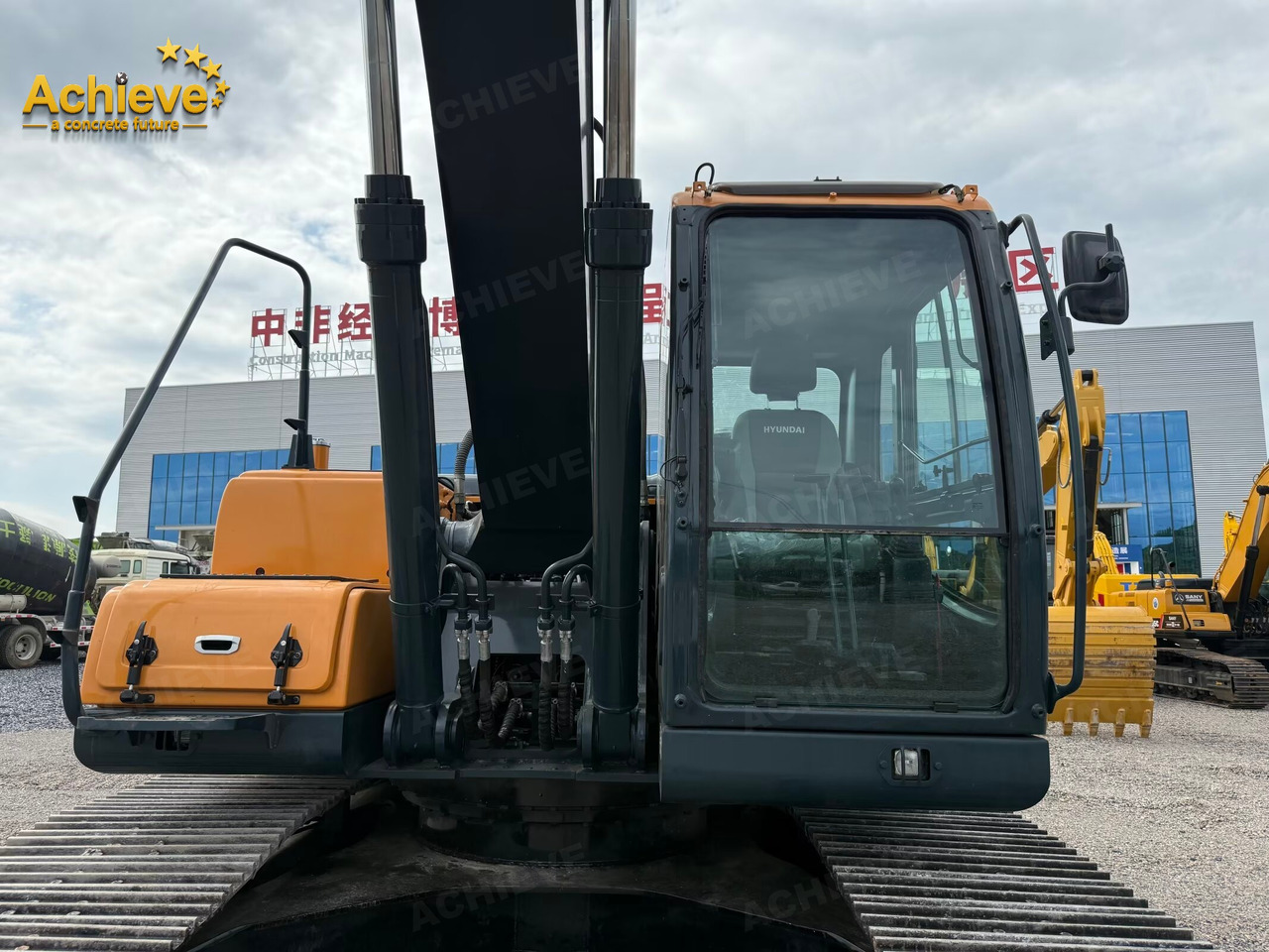 Kāpurķēžu ekskavators Hyundai Hyundai Heavy Industries R225LC-9 excavator  Cummins B5.9-C  112/1950kw/rpm 1.05m³ 22ton Remanufactured【ACHIEVE】 TOP CONDITION!!!: foto 10