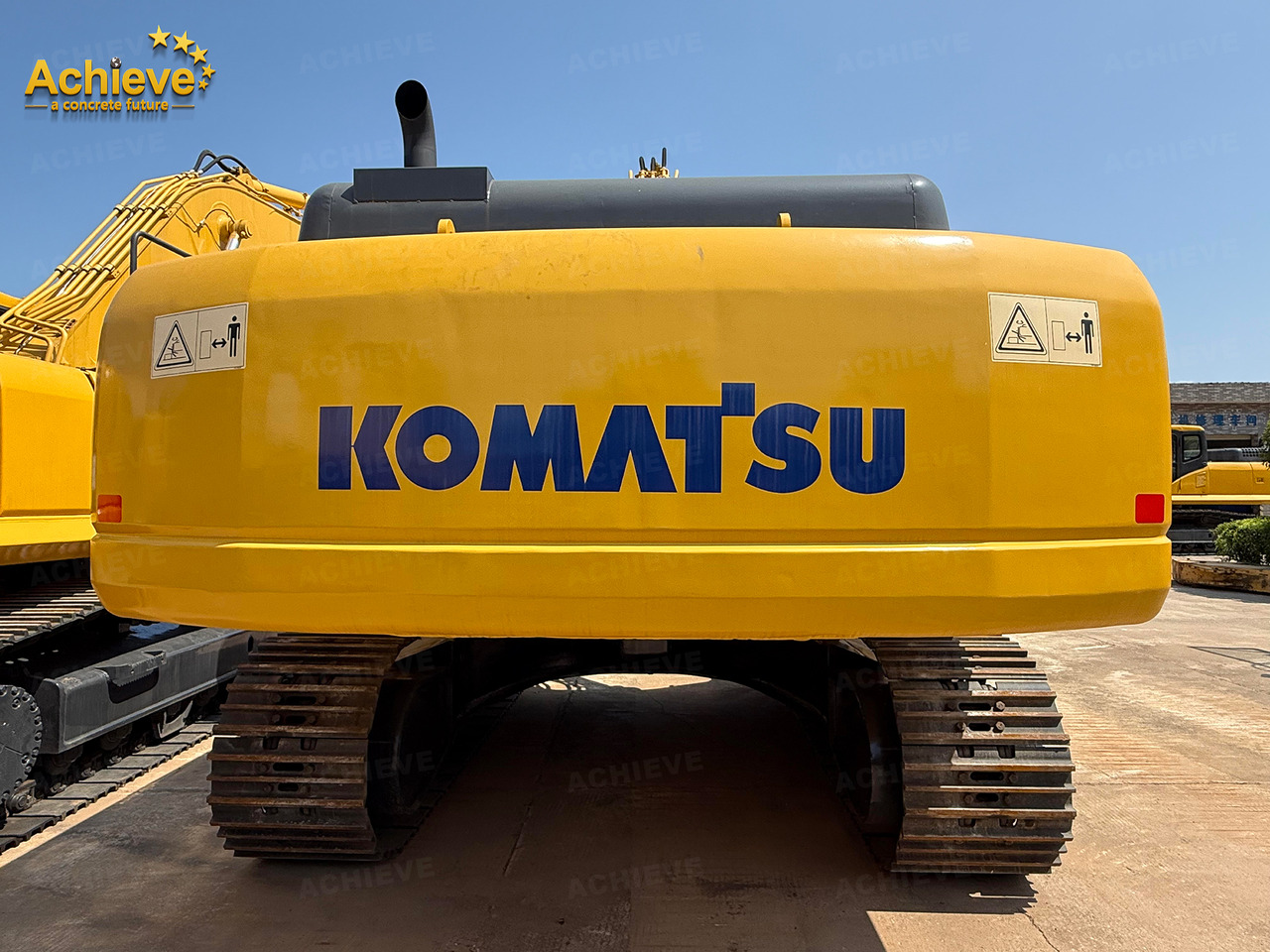 KOMATSU Remanufactured Komatsu PC360-7 excavator 1.6 m³ 180/1900 kw/rpm 33000 kg 7380 mm 227 kN Komatsu SAA6D114E 605 L【ACHIEVE】 TOP CONDITION!!! - Kāpurķēžu ekskavators: foto 4 KOMATSU Remanufactured Komatsu PC360-7 excavator 1.6 m³ 180/1900 kw/rpm 33000 kg 7380 mm 227 kN Komatsu SAA6D114E 605 L【ACHIEVE】 TOP CONDITION!!! - Kāpurķēžu ekskavators: foto 4