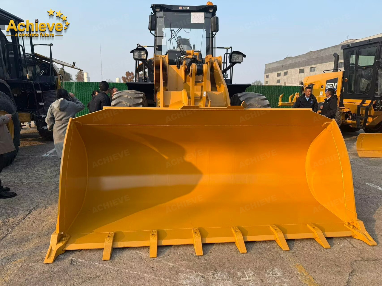 SEM SEM 665F Rated Payload: 5,500 kg Bucket Capacity: 2.6-5 m³ 17,385 kg【ACHIEVE】 TOP CONDITION!!! - Riteņu iekrāvējs: foto 4 SEM SEM 665F Rated Payload: 5,500 kg Bucket Capacity: 2.6-5 m³ 17,385 kg【ACHIEVE】 TOP CONDITION!!! - Riteņu iekrāvējs: foto 4