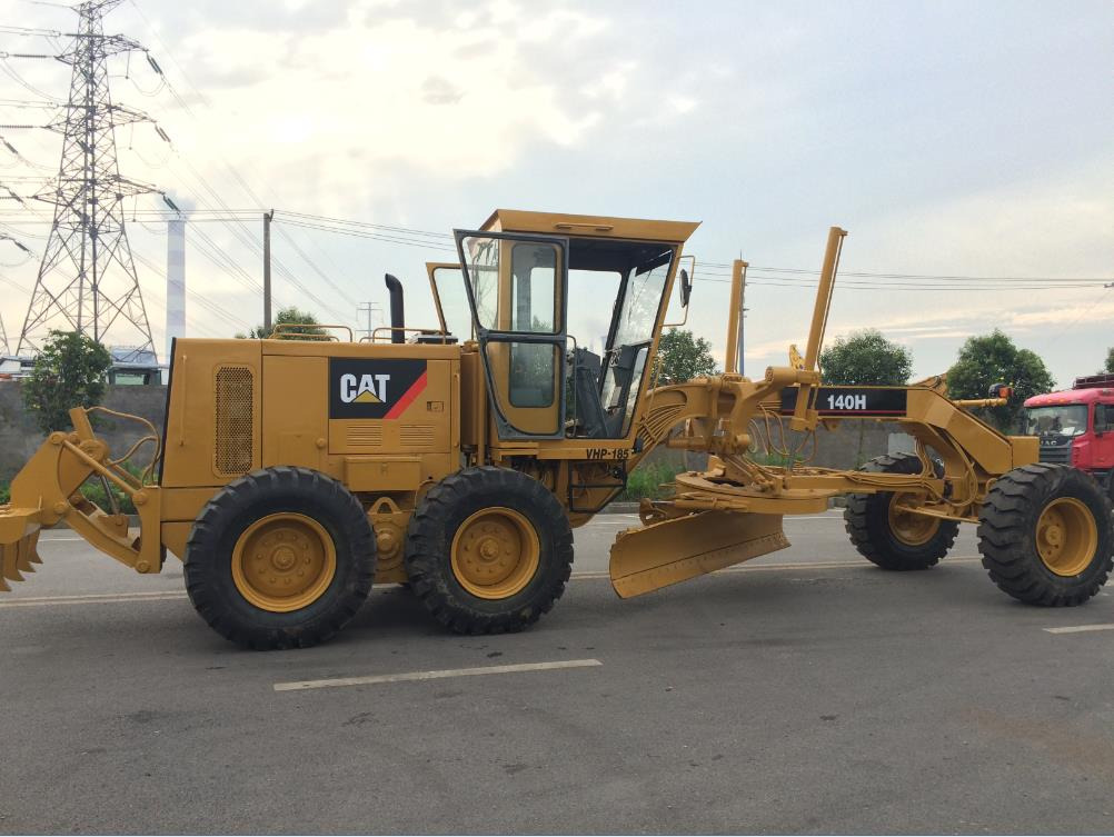 Caterpillar Motor Grader Used Condition CAT 140H - Greiders: foto 2 Caterpillar Motor Grader Used Condition CAT 140H - Greiders: foto 2