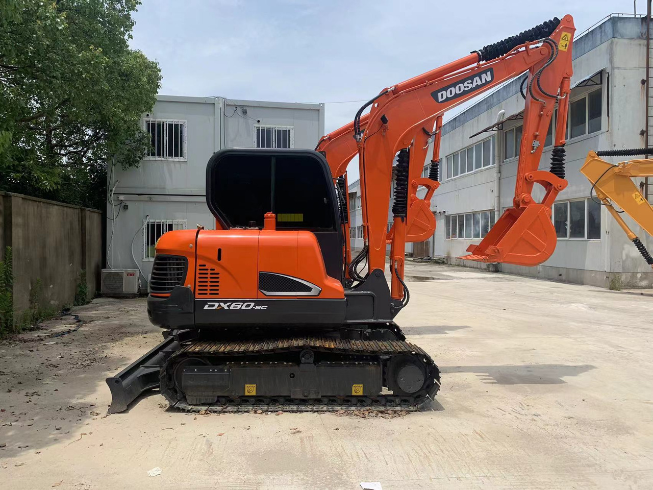 Doosan Mini Excavator DX60, DX55 Small Digger for Guyana - Kāpurķēžu ekskavators: foto 3 Doosan Mini Excavator DX60, DX55 Small Digger for Guyana - Kāpurķēžu ekskavators: foto 3