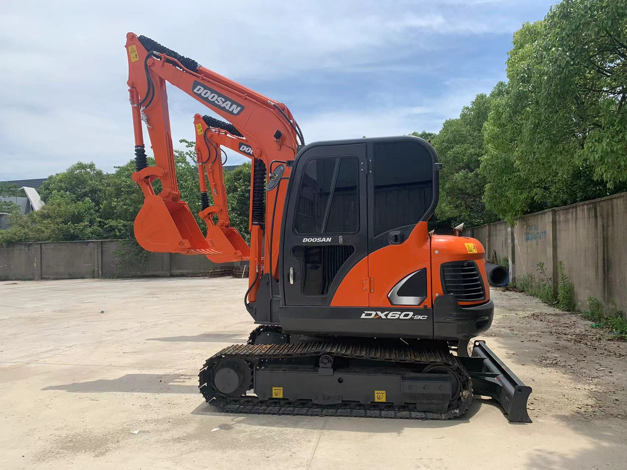 Doosan Mini Excavator DX60, DX55 Small Digger for Guyana - Kāpurķēžu ekskavators: foto 4 Doosan Mini Excavator DX60, DX55 Small Digger for Guyana - Kāpurķēžu ekskavators: foto 4