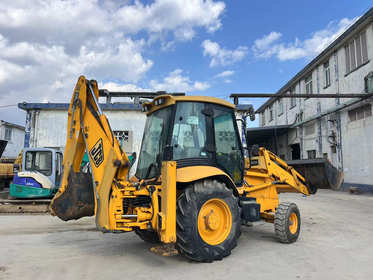 JCB 3CX Original Condition Used Backhoe Loader with Extendable Boom - Ekskavators-iekrāvējs: foto 3 JCB 3CX Original Condition Used Backhoe Loader with Extendable Boom - Ekskavators-iekrāvējs: foto 3