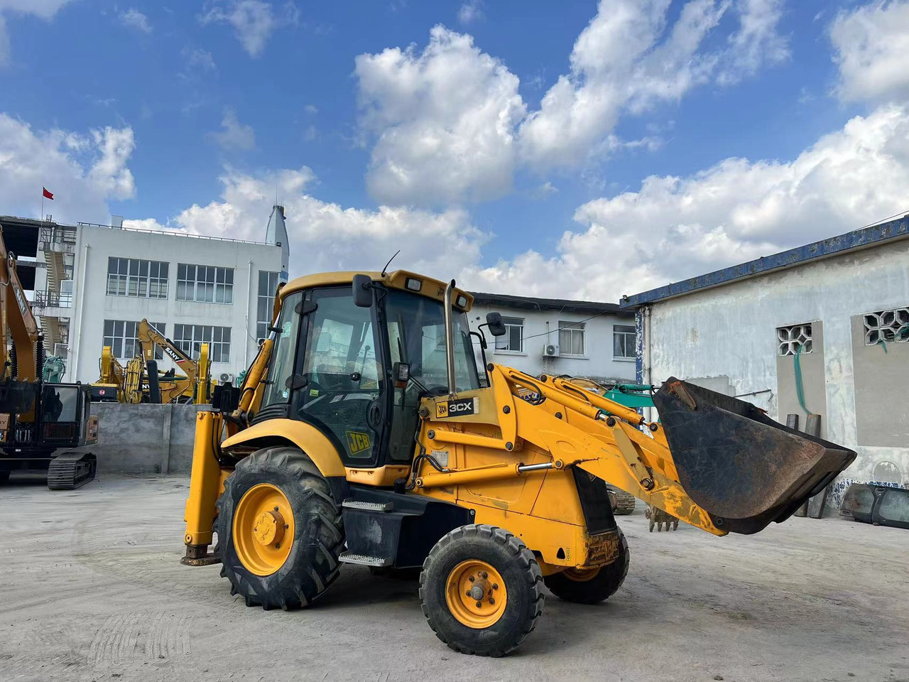 JCB 3CX Original Condition Used Backhoe Loader with Extendable Boom - Ekskavators-iekrāvējs: foto 4 JCB 3CX Original Condition Used Backhoe Loader with Extendable Boom - Ekskavators-iekrāvējs: foto 4