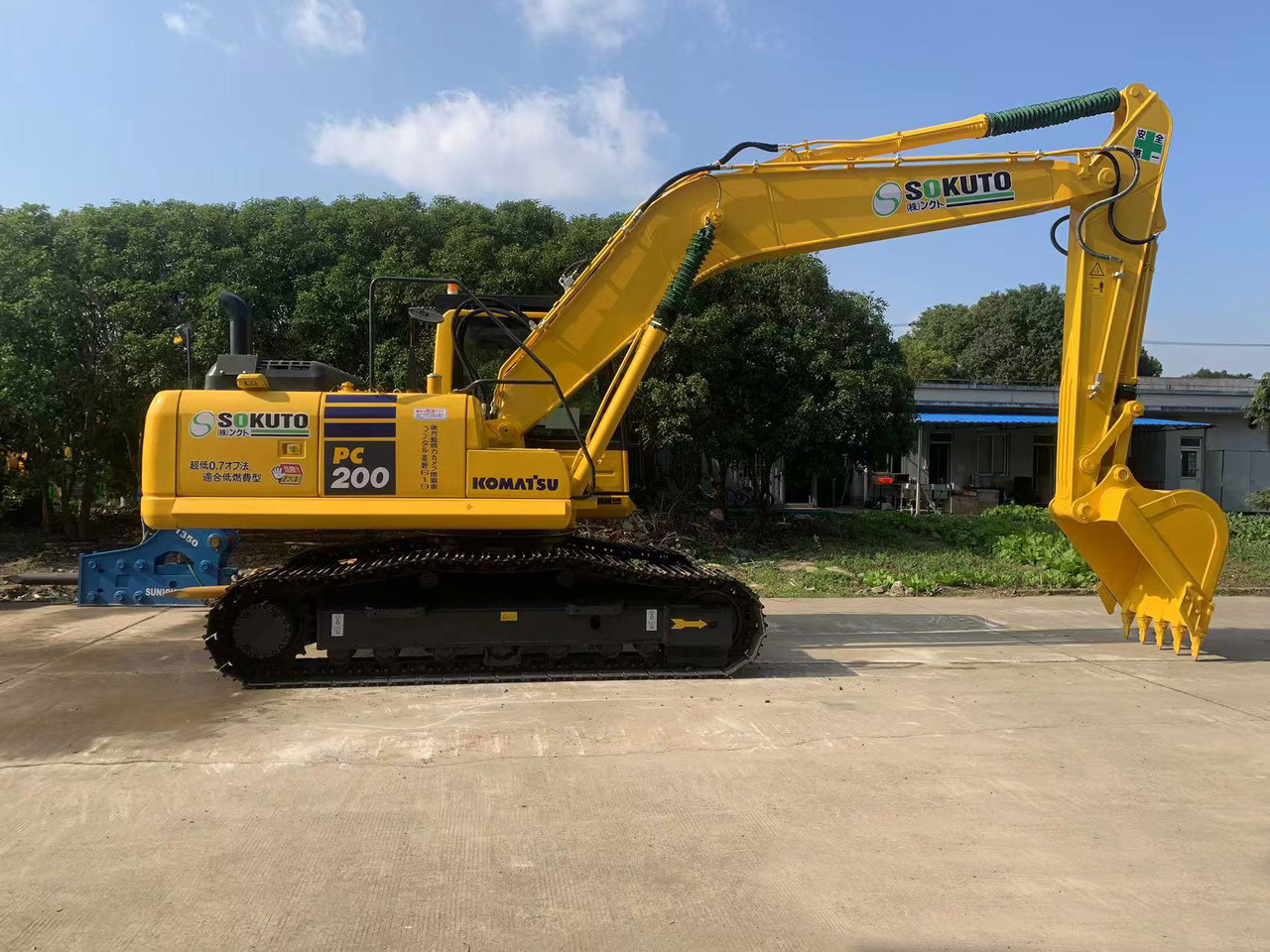 Komatsu 20 ton Excavator PC200 Japan Origin - Kāpurķēžu ekskavators: foto 1 Komatsu 20 ton Excavator PC200 Japan Origin - Kāpurķēžu ekskavators: foto 1