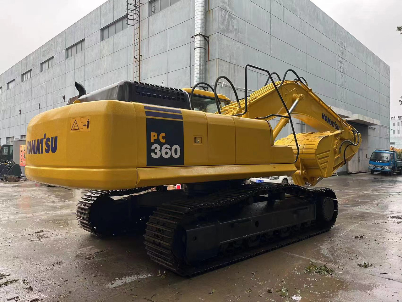 Komatsu 36 ton Mining Excavator PC360 - Kāpurķēžu ekskavators: foto 3 Komatsu 36 ton Mining Excavator PC360 - Kāpurķēžu ekskavators: foto 3
