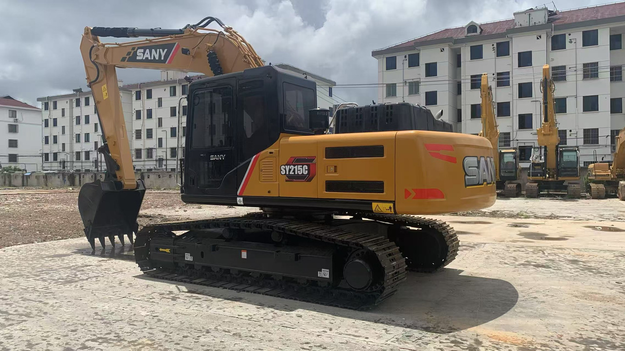 Sany Hydraulic Excavator SY215, SY235 Secondhand Construction Machine - Kāpurķēžu ekskavators: foto 4 Sany Hydraulic Excavator SY215, SY235 Secondhand Construction Machine - Kāpurķēžu ekskavators: foto 4