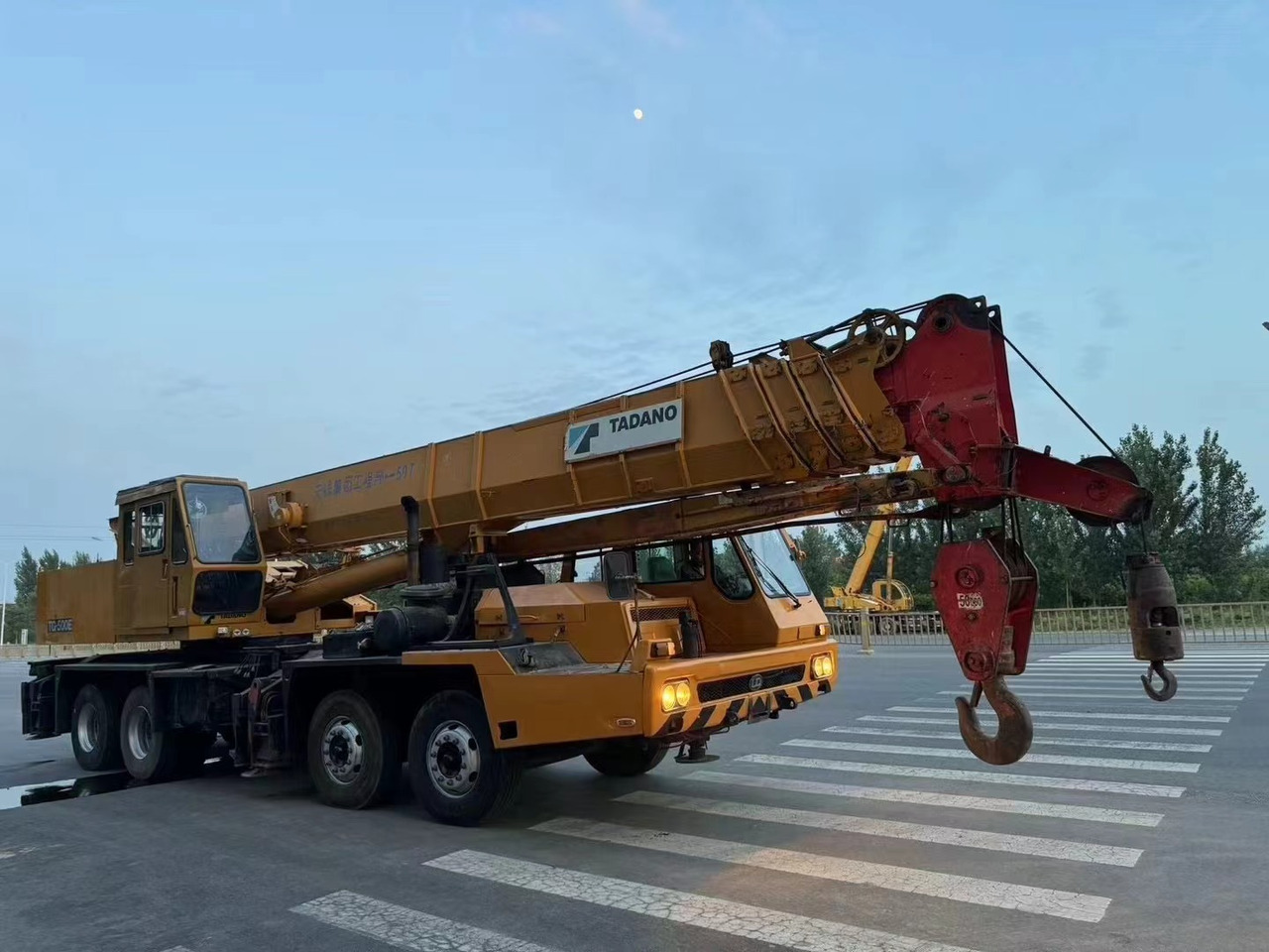 TADANO TG500E Good Condition 50 ton Truck Crane - Autoceltnis: foto 2 TADANO TG500E Good Condition 50 ton Truck Crane - Autoceltnis: foto 2