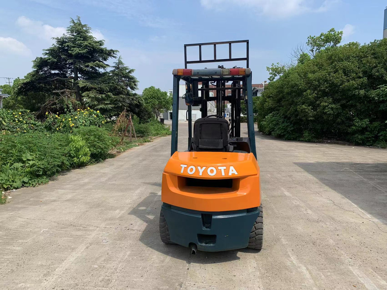 Toyota FD30 Diesel Forklift Secondhand 3 ton Japan-made Toyota Forklift - Dīzeļiekrāvējs: foto 3 Toyota FD30 Diesel Forklift Secondhand 3 ton Japan-made Toyota Forklift - Dīzeļiekrāvējs: foto 3