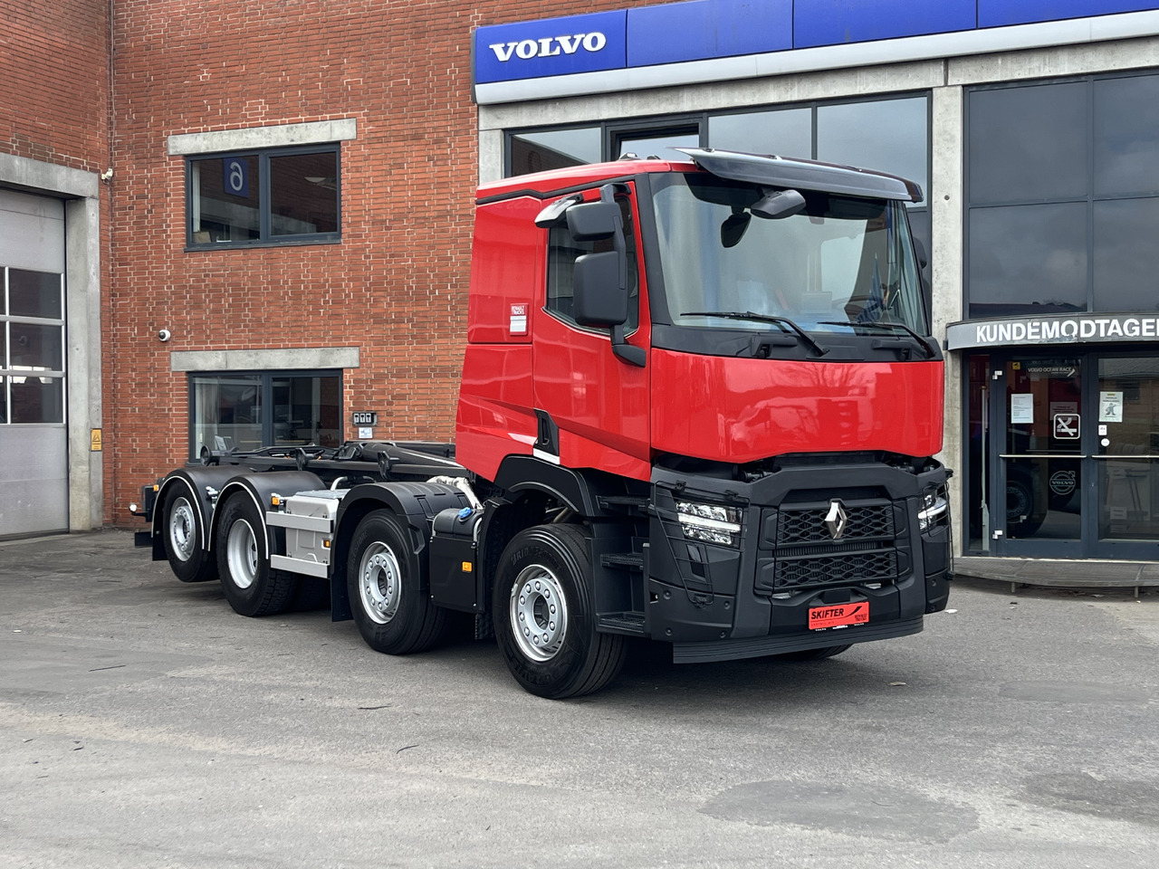 Renault C 520 8x2 - Pacēlājs ar āķi: foto 1 Renault C 520 8x2 - Pacēlājs ar āķi: foto 1