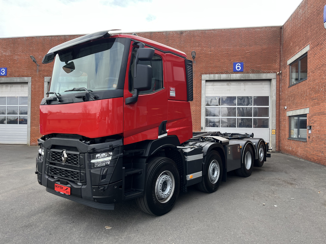 Renault C 520 8x2 - Pacēlājs ar āķi: foto 2 Renault C 520 8x2 - Pacēlājs ar āķi: foto 2
