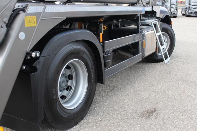 Mercedes-Benz Actros 1840L ABSETZER - Būvgružu konteineru vedējs: foto 5 Mercedes-Benz Actros 1840L ABSETZER - Būvgružu konteineru vedējs: foto 5