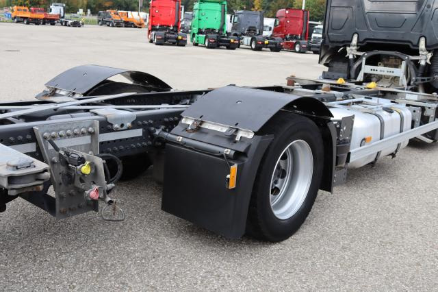 Mercedes-Benz Actros 1842 L nR - Konteineru vedējs/ Kravas automašīna ar noņemamā virsbūve: foto 5 Mercedes-Benz Actros 1842 L nR - Konteineru vedējs/ Kravas automašīna ar noņemamā virsbūve: foto 5